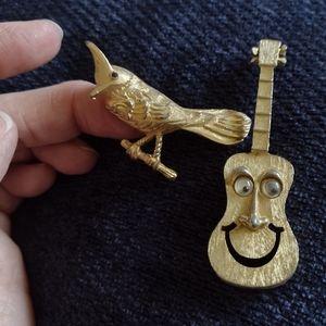 Guitar and Cardinal Vintage Pins 60's